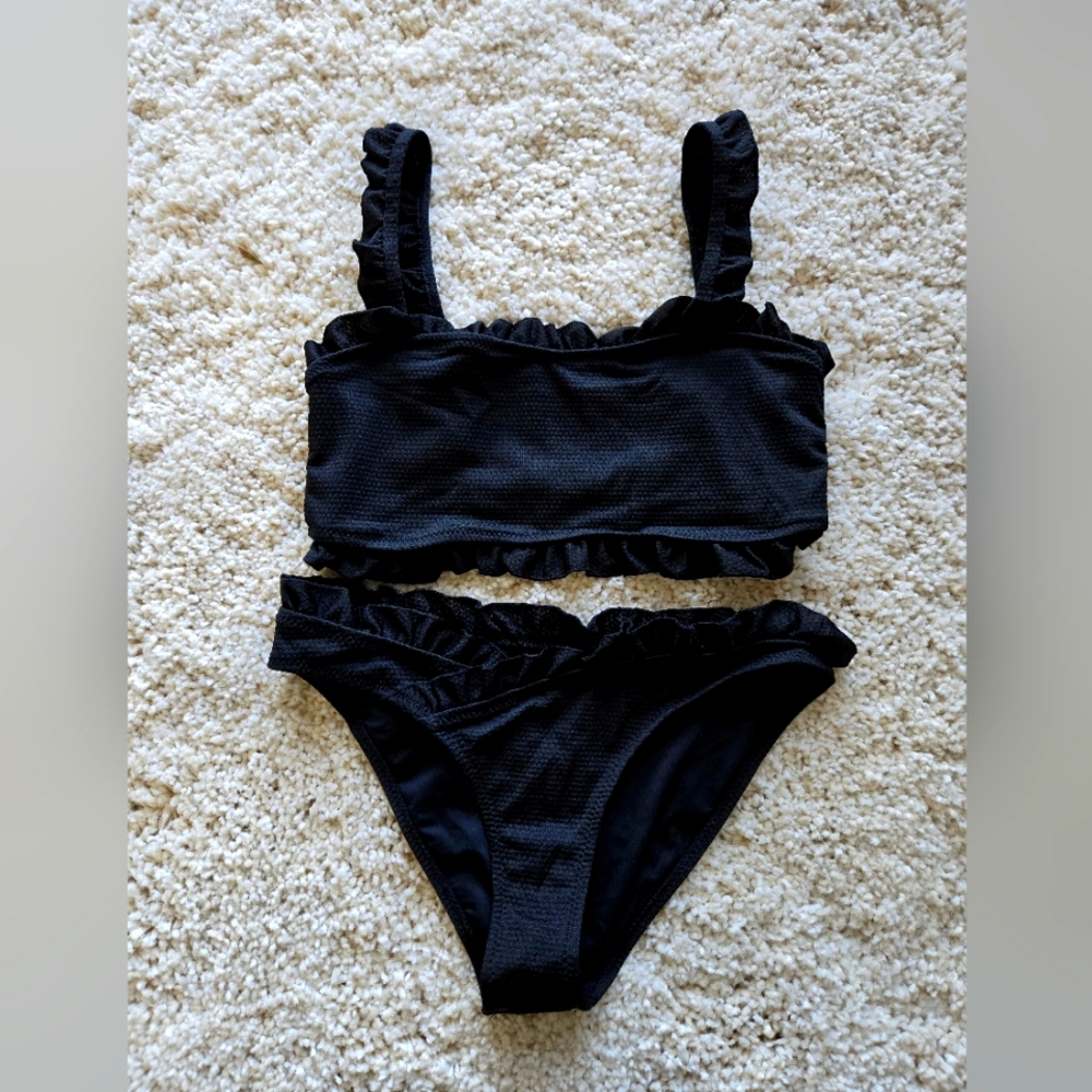 Black Ruffled Women's Bikini